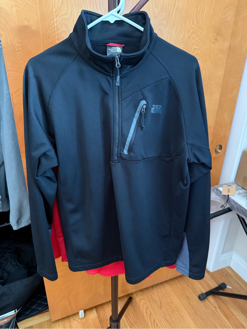 The North Face Black Lightweight Quarter-Zip Softshell Pullover